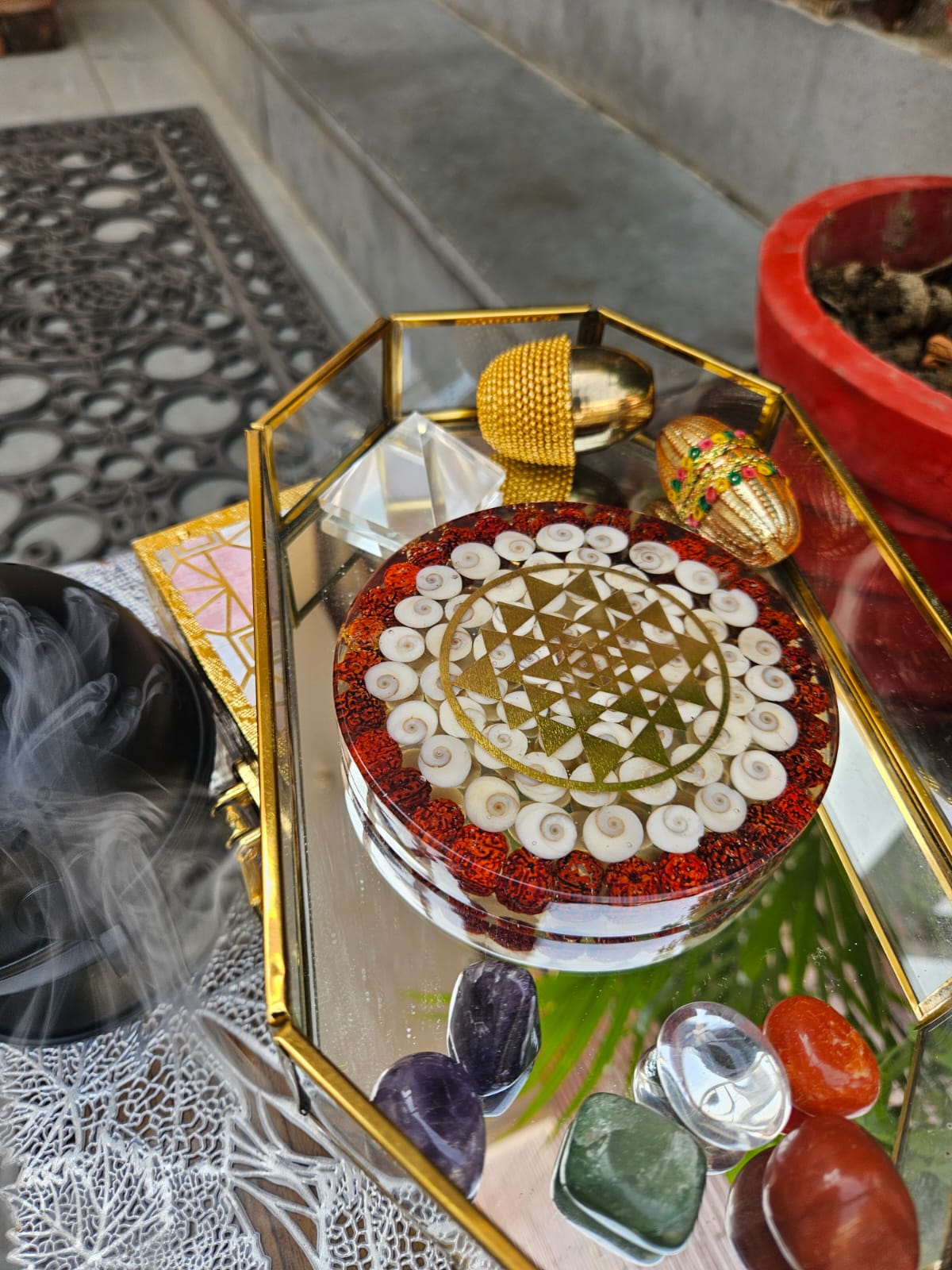 Shiv Shakti Coaster with Gomti Chakra, Rudraksha and Yantra from Mihika Sugandham